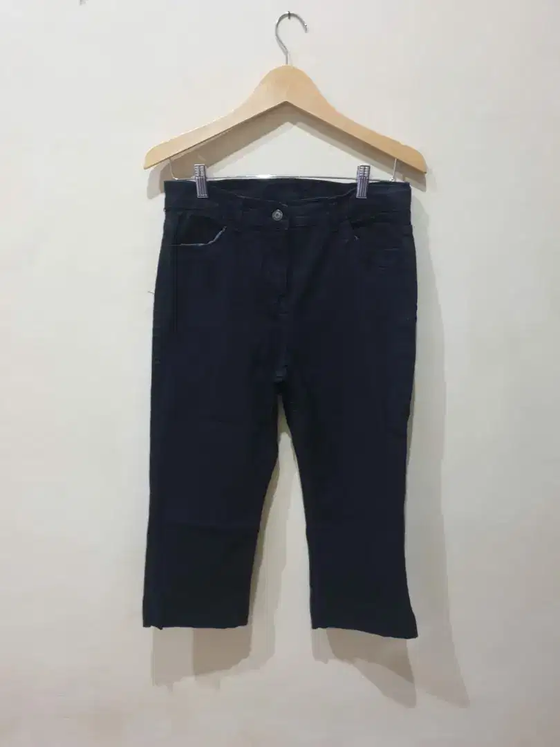 Celana jeans hitam