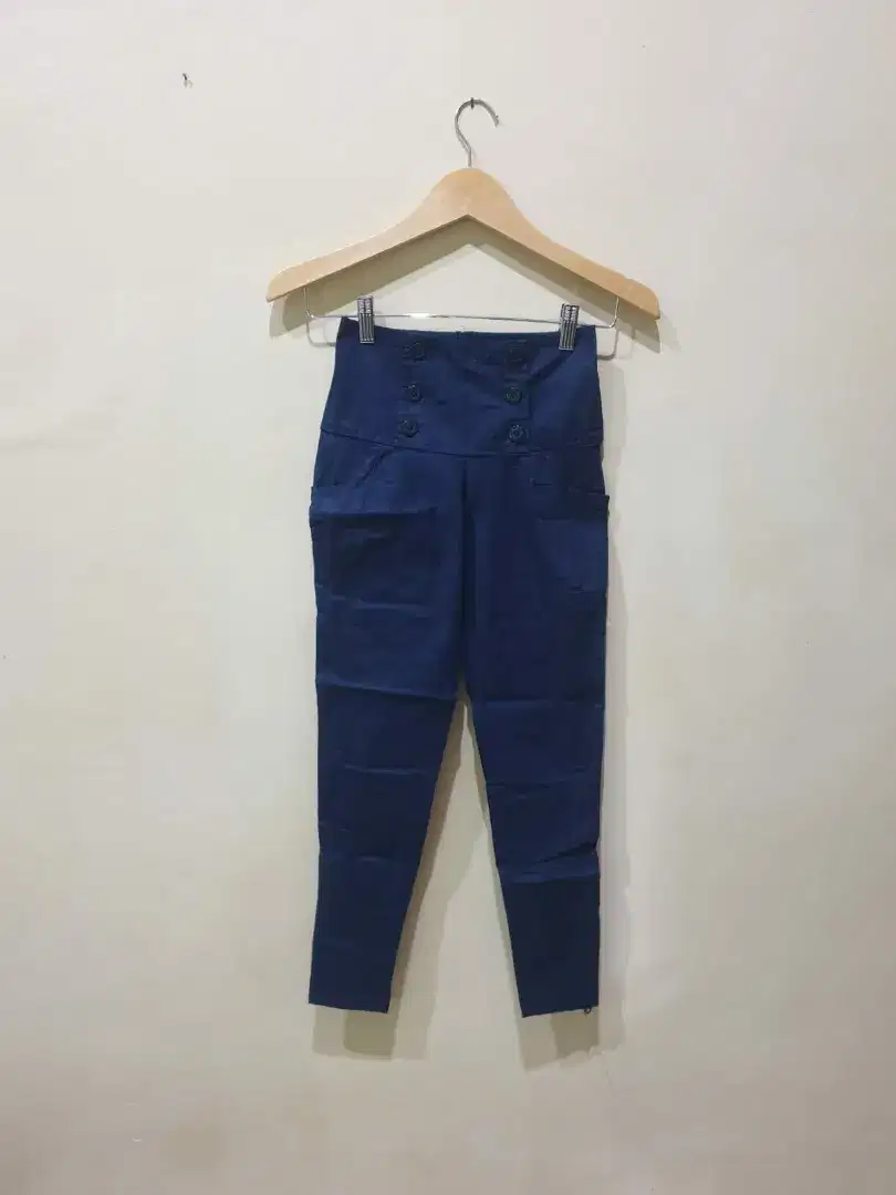 Celana blue jeans