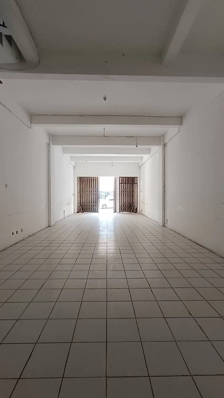 Ruko 2,5lantai strategis Nol Jalan Citraland Parkir Luas Lokasi Prime
