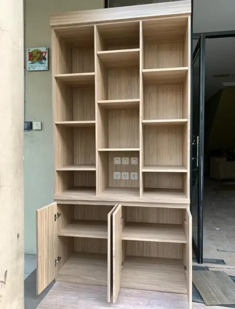 Lemari Rak Serbaguna / Rak Cabinet LED / Self Cabinet Decoration