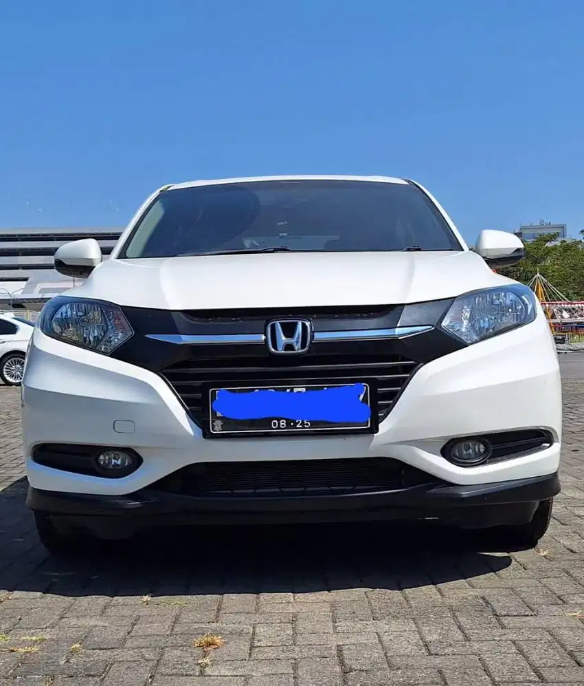 HRV E MATIK 2017 PUTIH METALIK KM 80RBAN PLAT AD KOTA SOLO SURAKARTA