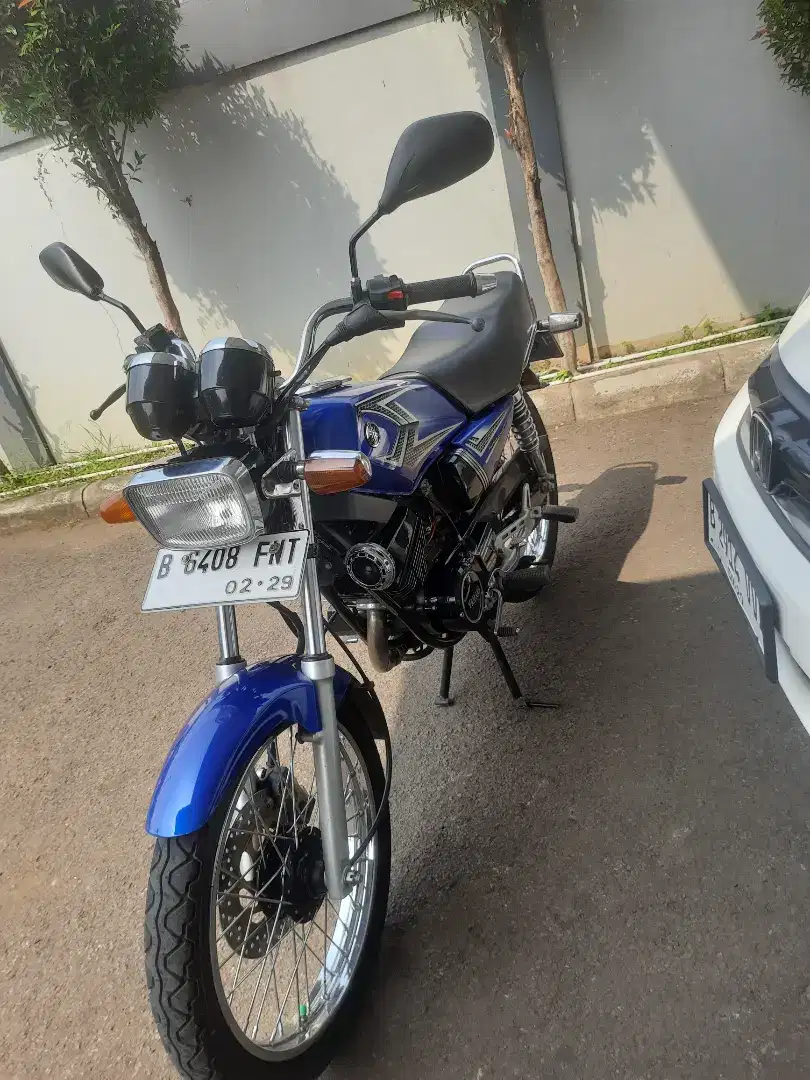 Rx king 2004 biru nya cinta