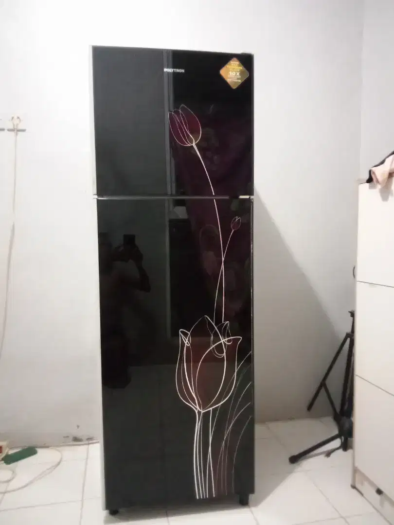 Kulkas 2 pintu Polytron Belleza jumbo