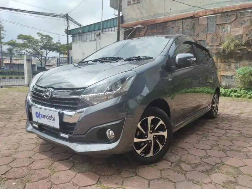 Daihatsu Ayla  1.2 R Bensin-MT 2019 Abu-Abu