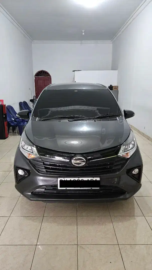 Daihatsu Sigra 1.2 R manual