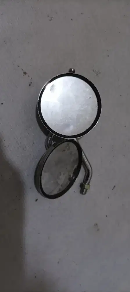 Spion variasi model bundar