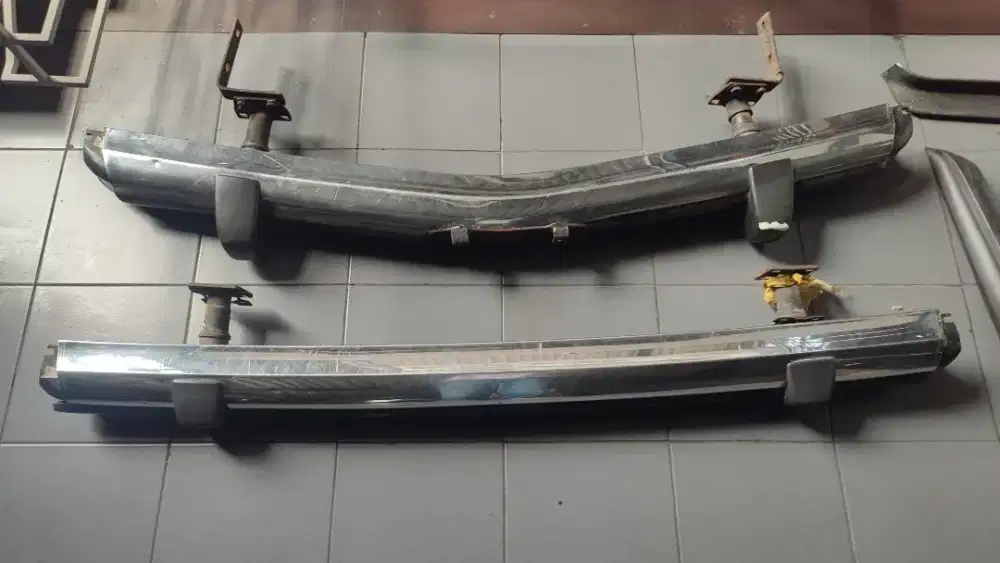 Bemper US Mercy Mini W115