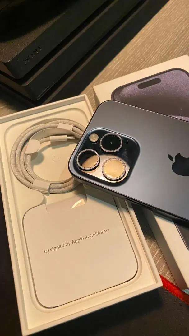 baru 6 bln pake iphone 15 pro 128gb ibox garansi on