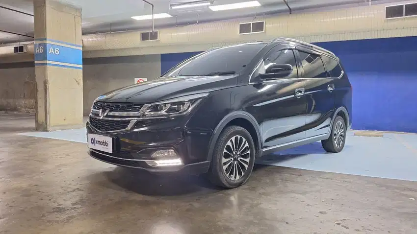 Pajak Panjang - Wuling Cortez 1.5 LT Lux Plus Bensin-AT 2022
