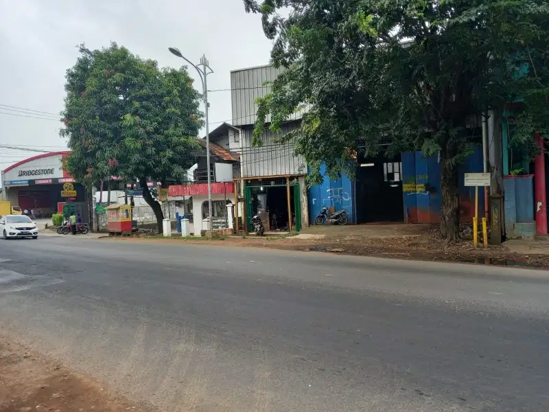 Di sewakan gudang di jalan raya narogong bantar gebang