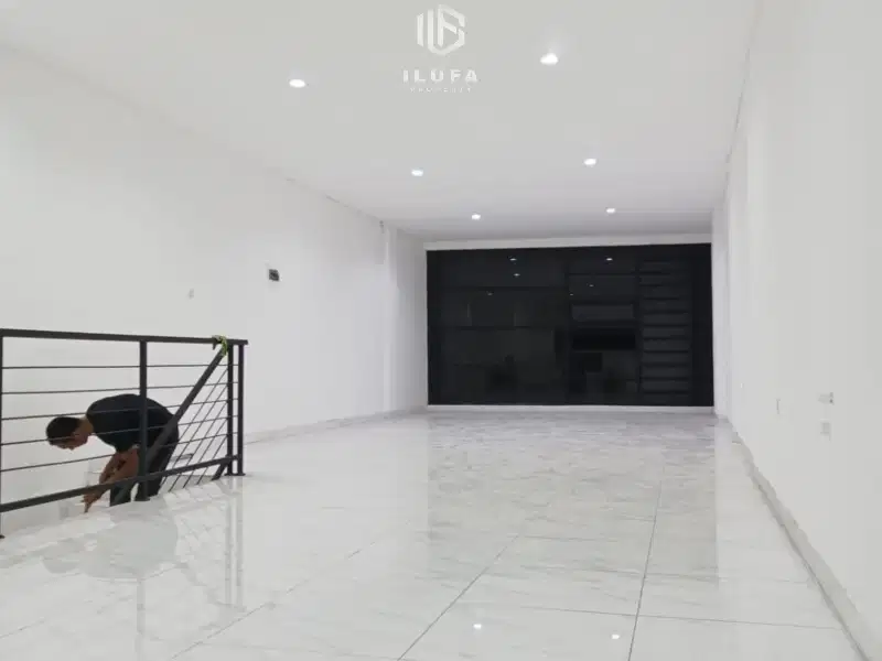 disewakan ruko 2 lantai kondisi bagus area kemang