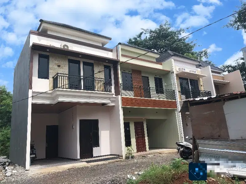 TOWN HOUSE LUBANG BUAYA
