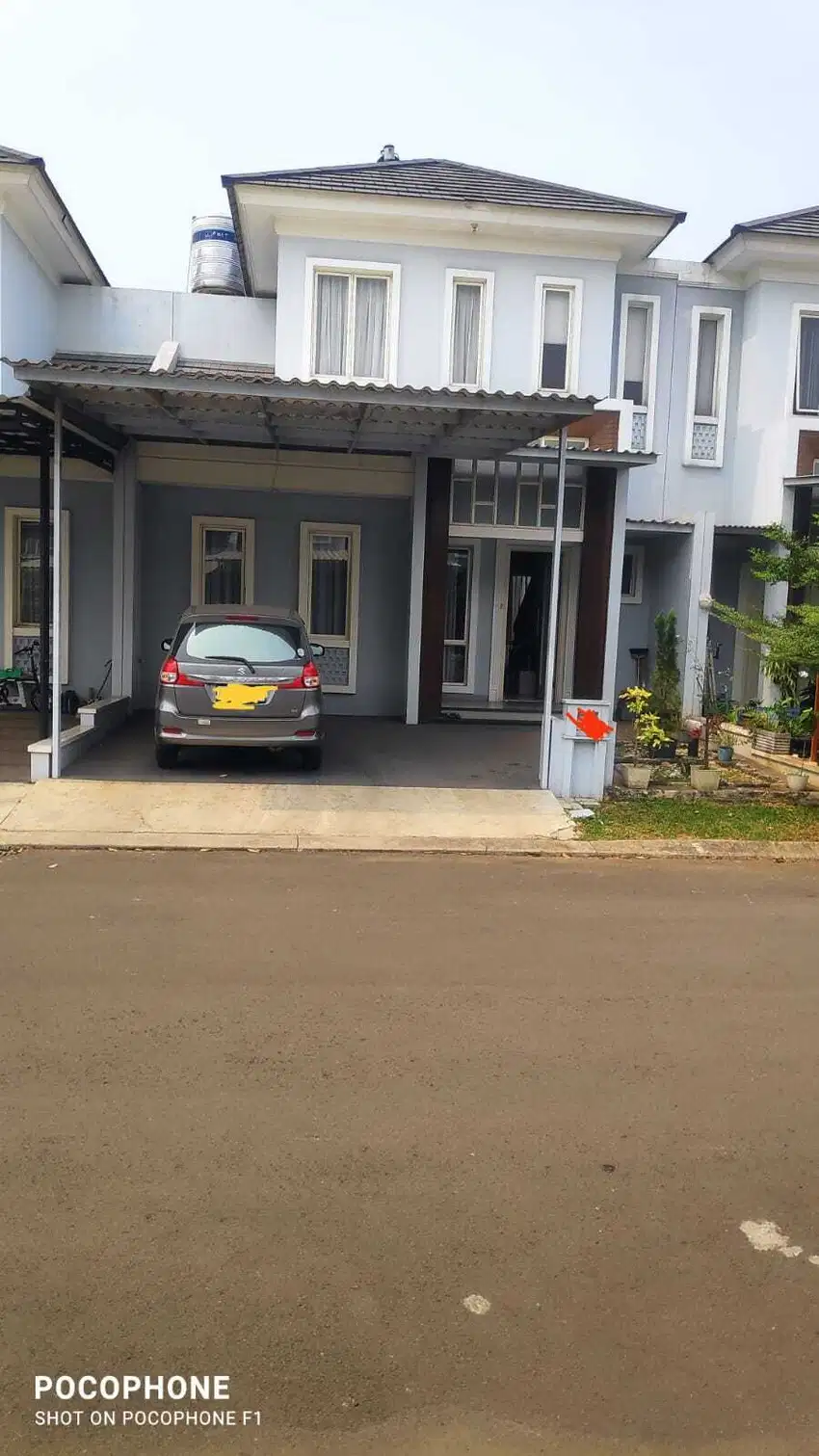 Rumah 2 Lantai Rapi Terawat Dekat Tol di Chiara Suvarna Sutera