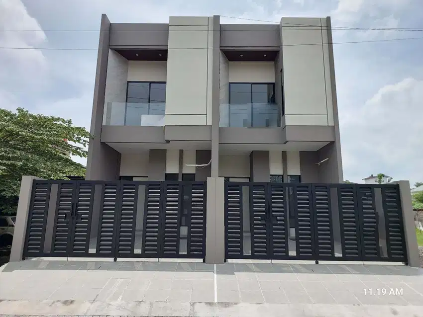 Dijual 2 Rumah Tenggilis Mejoyo Selatan Bangunan Minimalis