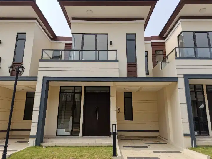Rumah Kpr Turun Harga Kondisi Bagus Siap Huni di Lavisa Lavon