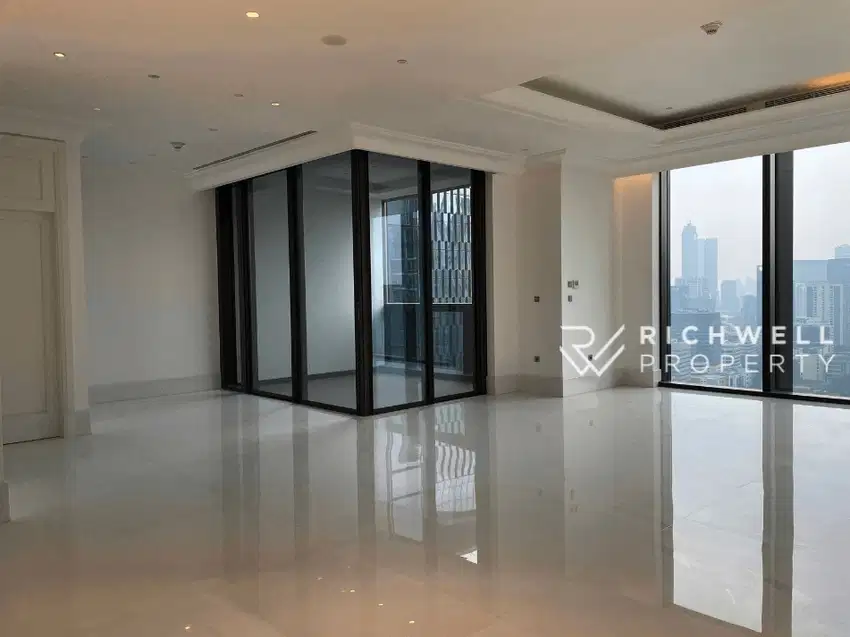 For Sale 3 Br St Regis (under market price)