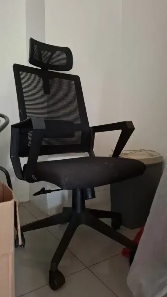 Kursi kantor/belajar