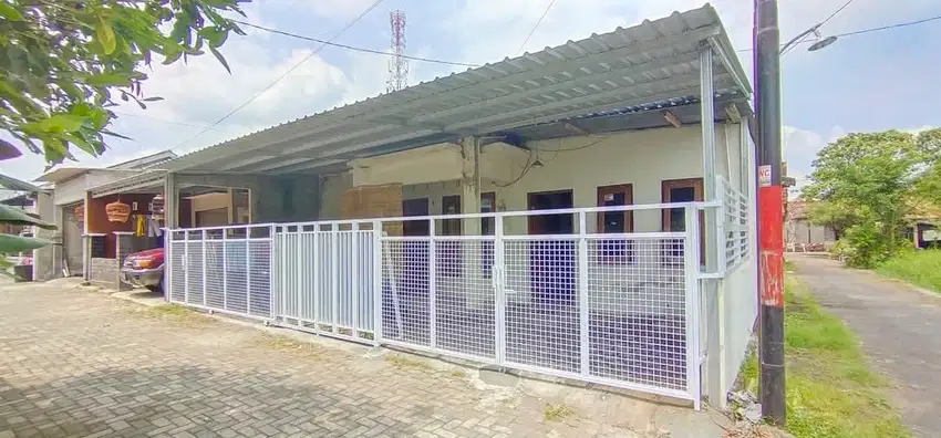 Dijual Rumah Bagus Hook 2 muka di gesikan sidomoyo godean