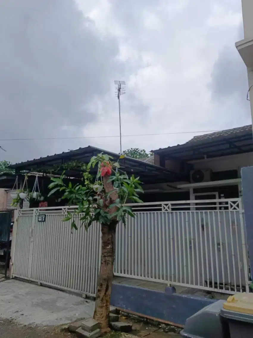 JUAL RUMAH DEPOK DALAM PERUM