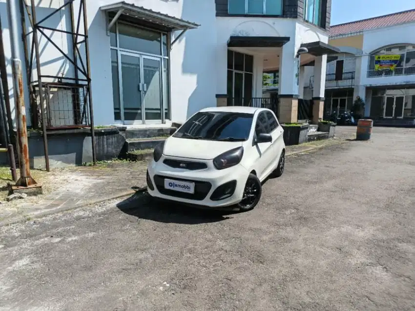 Pajak Panjang - KIA PICANTO 1.2 SE BENSIN M/T 2012 PUTIH