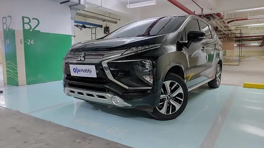 Mitsubishi Xpander  1.5 Sport Bensin-AT 2018 Hitam