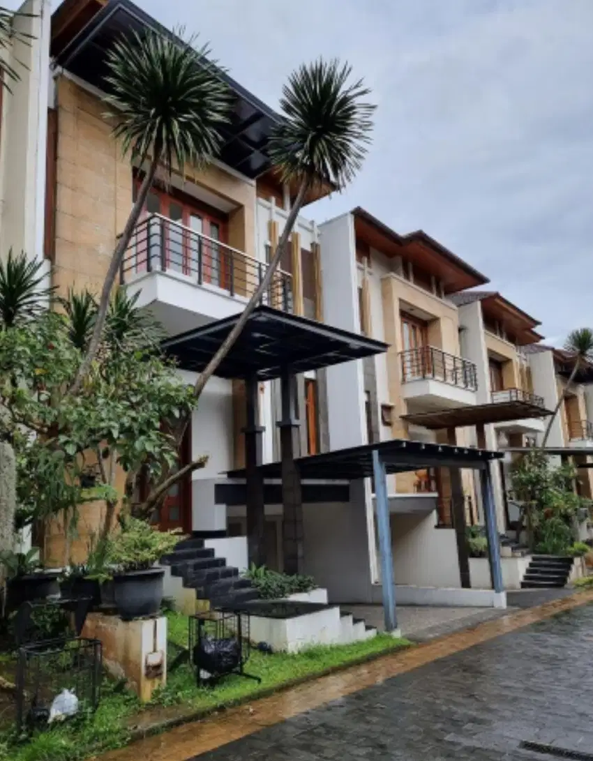 Murah! Rumah lux furnish bale pakuan, ciumbuleuit, bandung utara