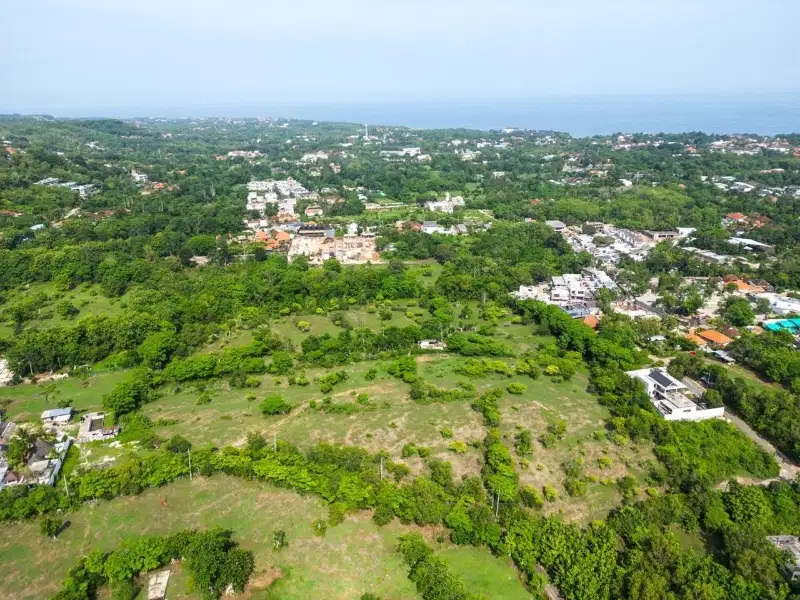 Tanah Bingin Pecatu Kuta Selatan Bali
