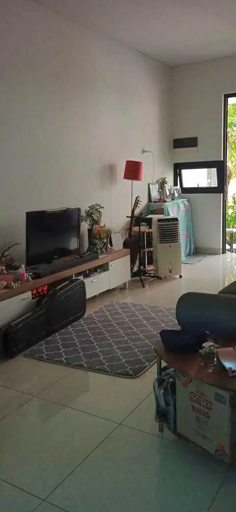 Dijual Rumah Bagus Siap Huni di Wisteria Cakung Jakarta Timur
