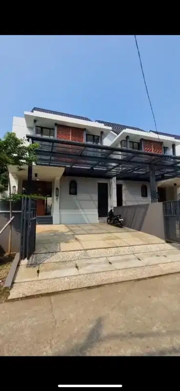 DI JUAL  RUMAH BARU  DI SENOPATI KEB BARU JAK SEL
