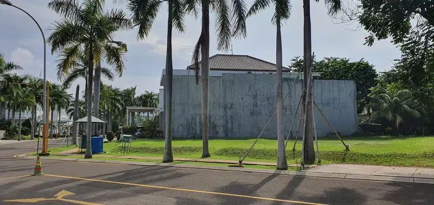 DIJUAL CEPAT TANAH HOEK LUAS 787 MEDITERANIA RESORT PIK