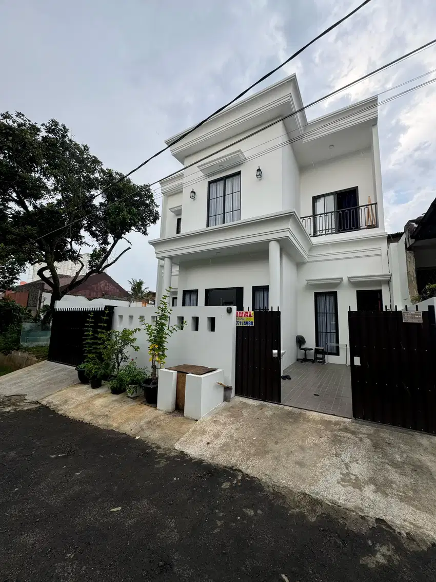 Dijual rumah cinere nempel lebak bulus depan cinere mall