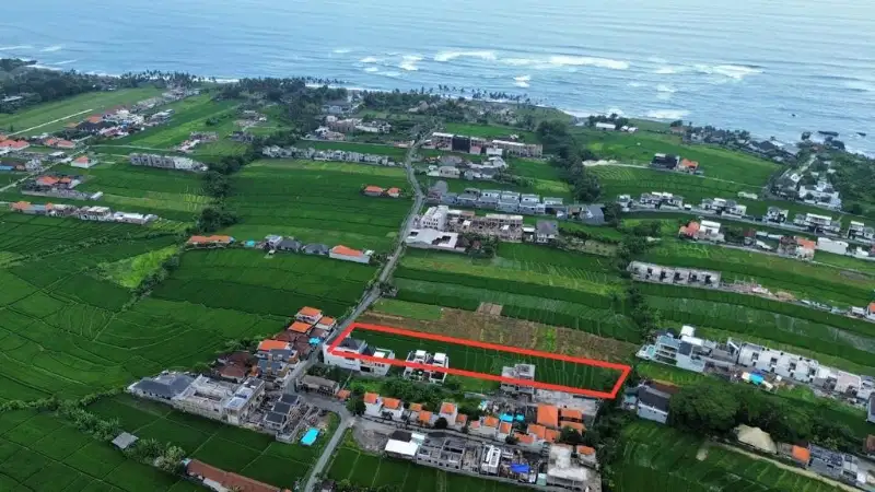 Tanah Jalan Utama Pantai Mengening Cemagi Mengwi