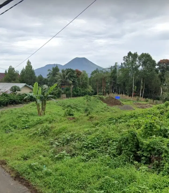 Dijual murah tanah di Walian dekat rumah dinas Walikota view Gn Lokon