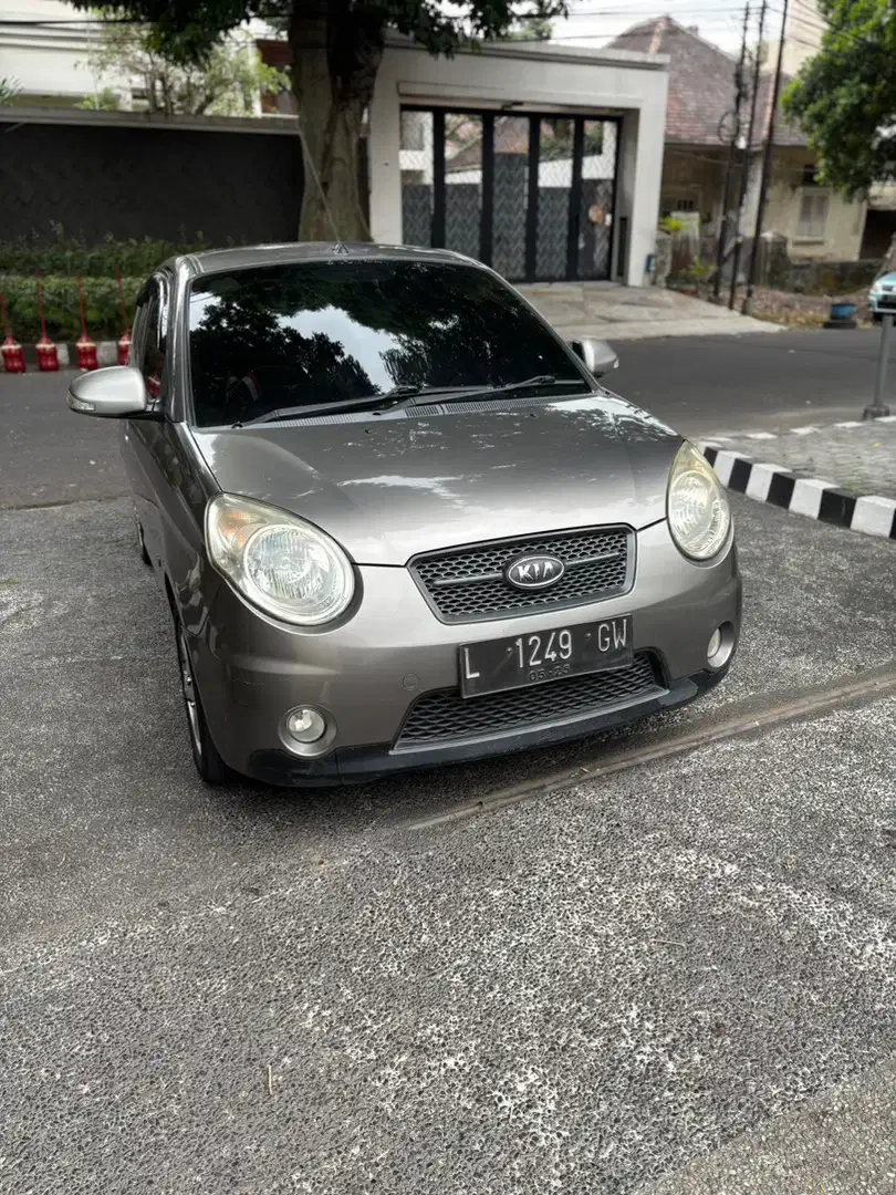 Kia Picanto 2010 Bensin