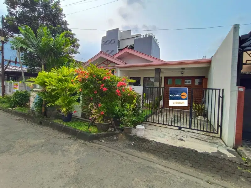 DIJUAL RUMAH ASRI SIAP HUNI DI TANJUNG BARAT JAKSEL