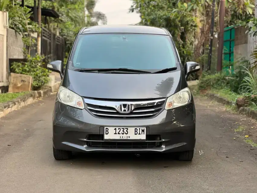 Honda Freed SD Double Blower AT 2014
