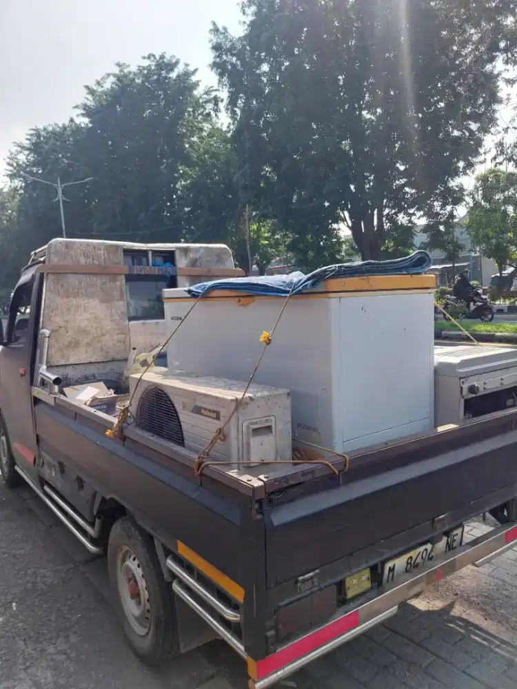 Rombeng Barang Bekas Rongsokan Panggilan