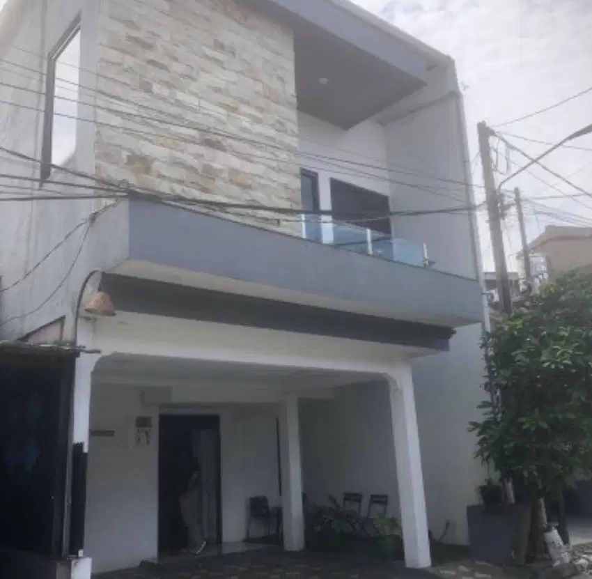 Lelang Rumah di Pesona Bali Blok B7 Terusan Buah Batu Bandung