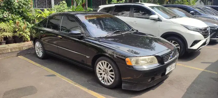 Volvo S60 2.3T 2004