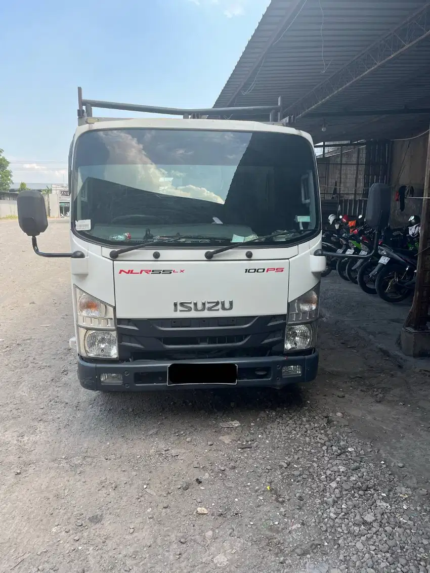 DIJUAL ISUZU NLR 55T LX 100PS NEGO
