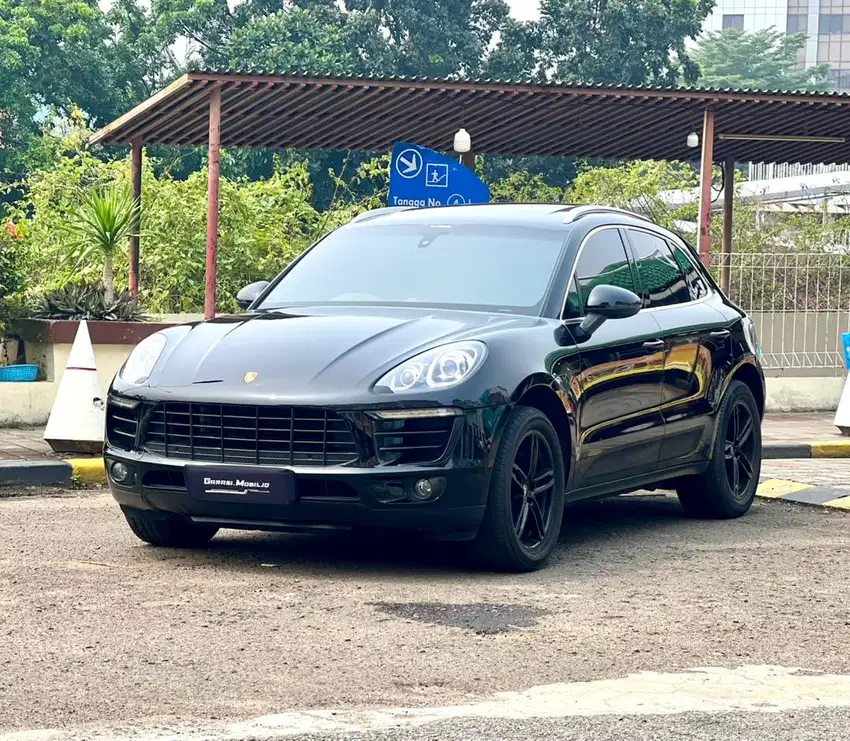 Porsche Macan 2.0 2014 / 2015 / Odo 34rbu Miles