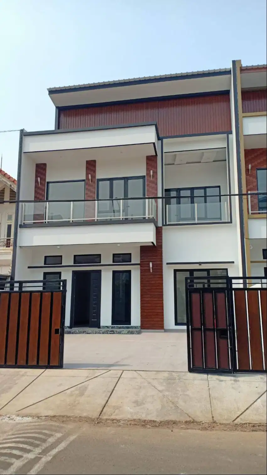 Dijual Cepat Rumah siap huni di Nusaloka Bsd City