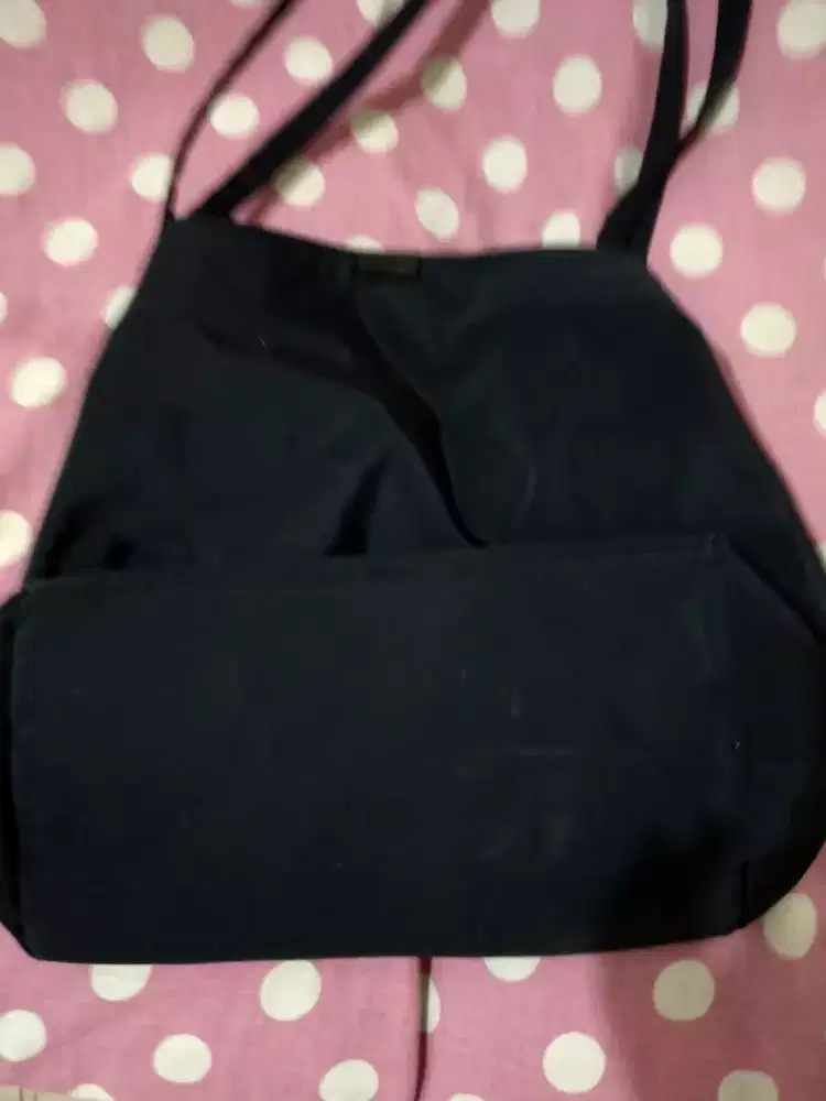 Tote bag kylian murah 75k aja warna navy pekat