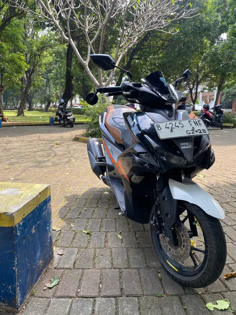Dijual Cepat Aerox 2018 Pajak Hidup (SS Lengkap, kaleng 2028)