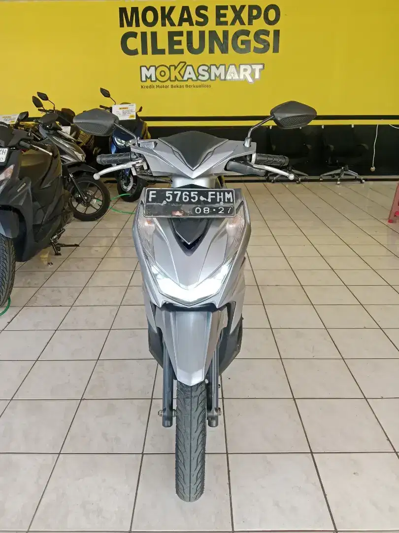 Dijual motor Honda Beat dlx 2022