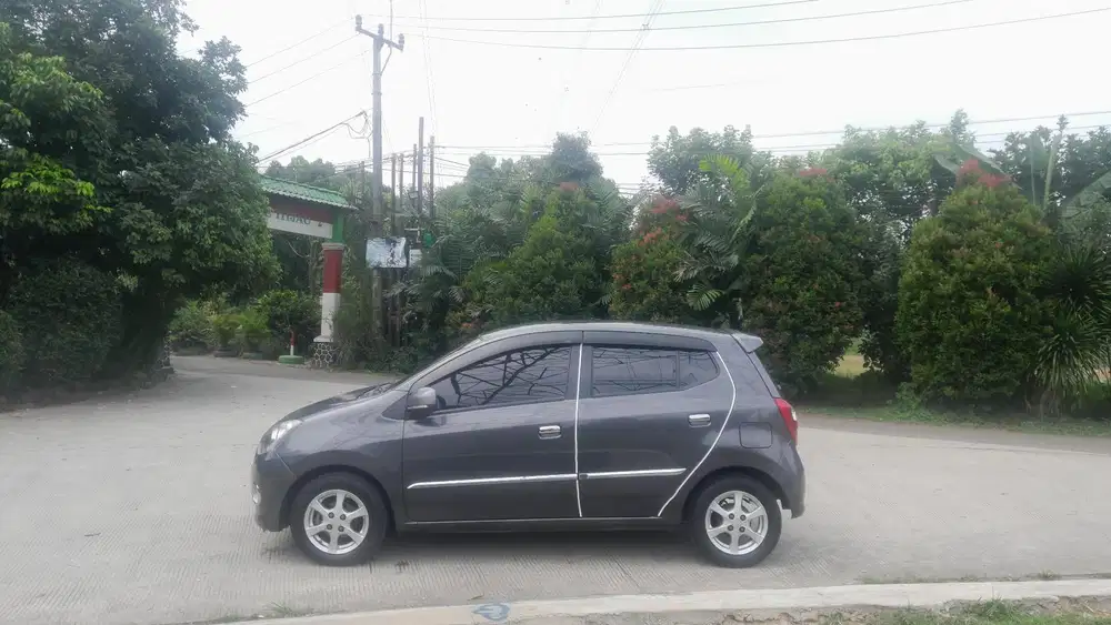 Daihatsu Ayla x 1.0 at 2015 dp 500rb