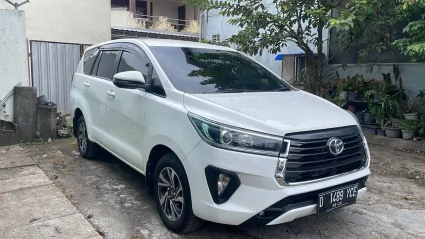 Innova Reborn Type V 2.4 Diesel Manual Transmisi Th. 2020/2021