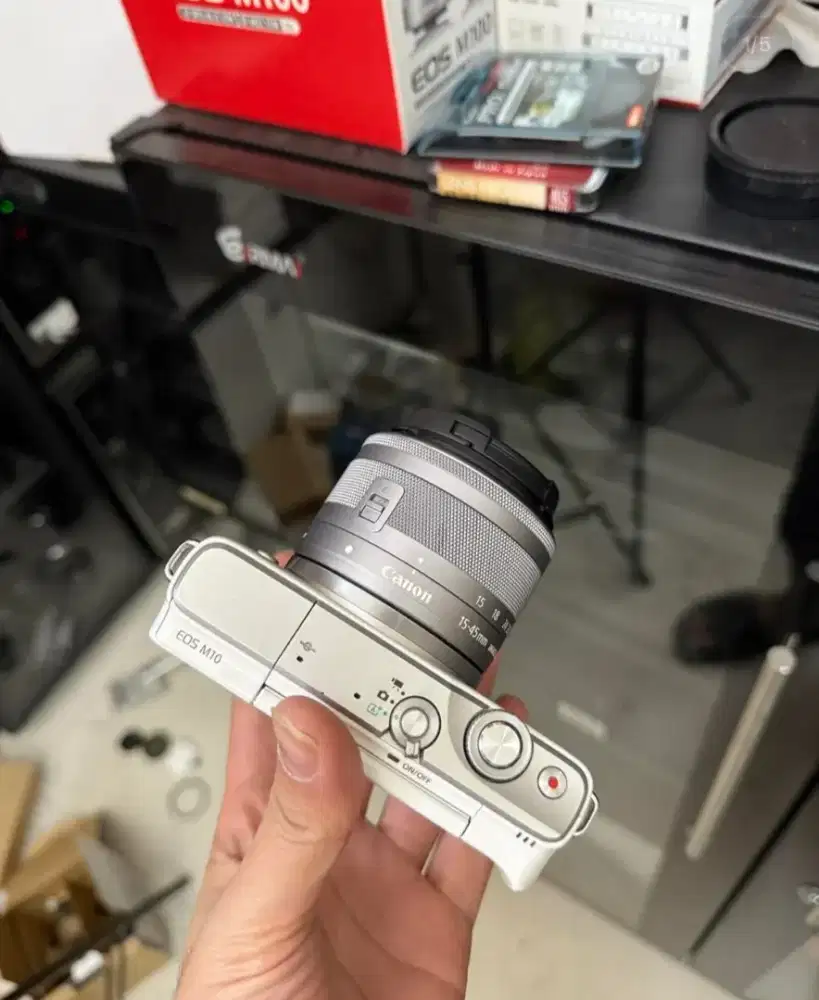 Kamera Canon m10 m200 m100 ( di cari dan dibeli