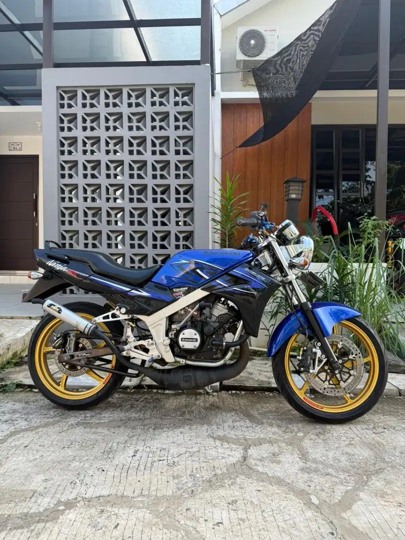 Ninja SS Biru 2011 Original