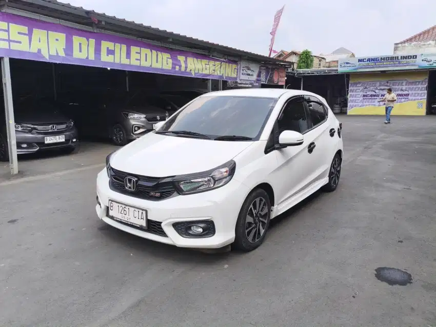 KREDIT DP 5 JT HONDA BRIO RS CVT 1.2 MATIC 2022